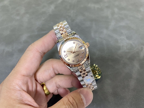 激安ロレックス着用イメージ